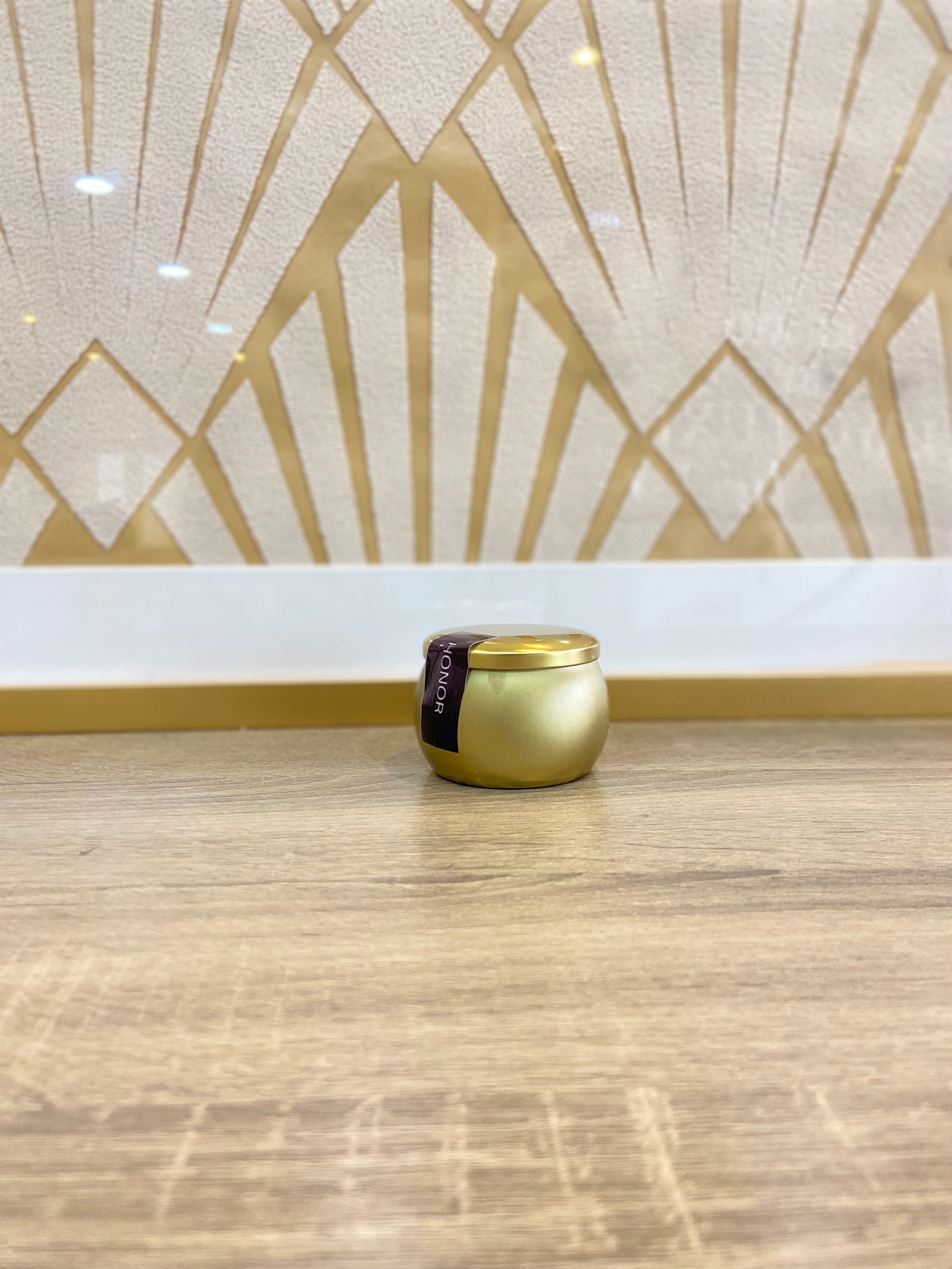 The Honor Candle